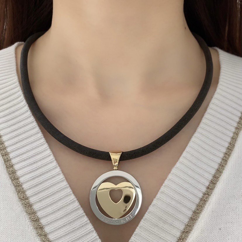 Bvlgari Tond Heart Necklace