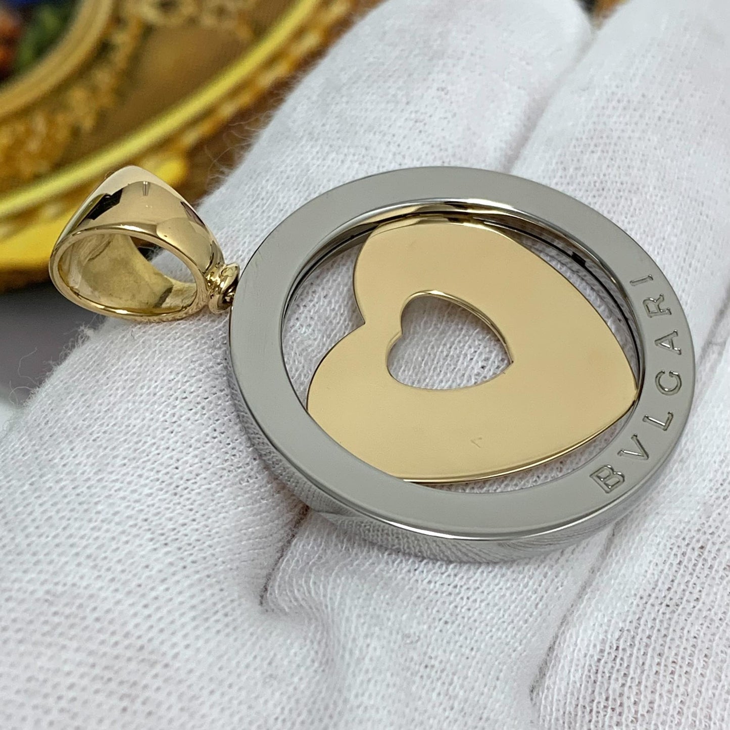 Bvlgari Tond Heart Necklace
