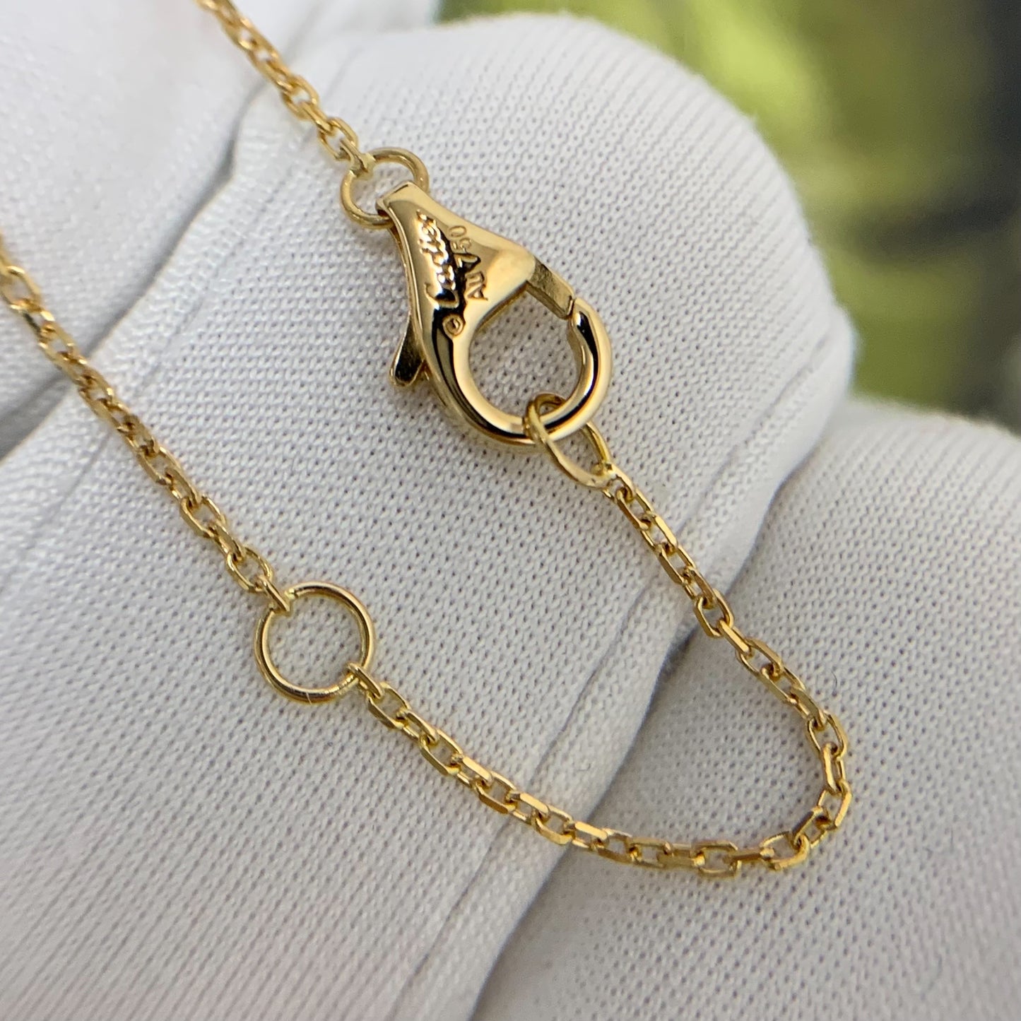 Cartier Amulette De Cartier