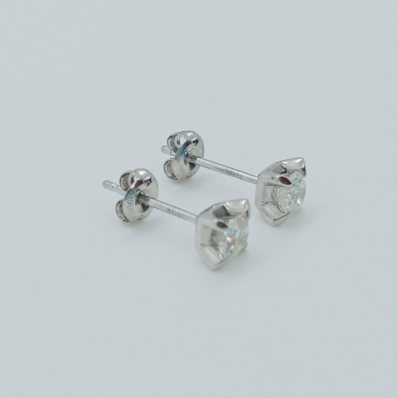 Round Brilliant Earring 0.17 carat each