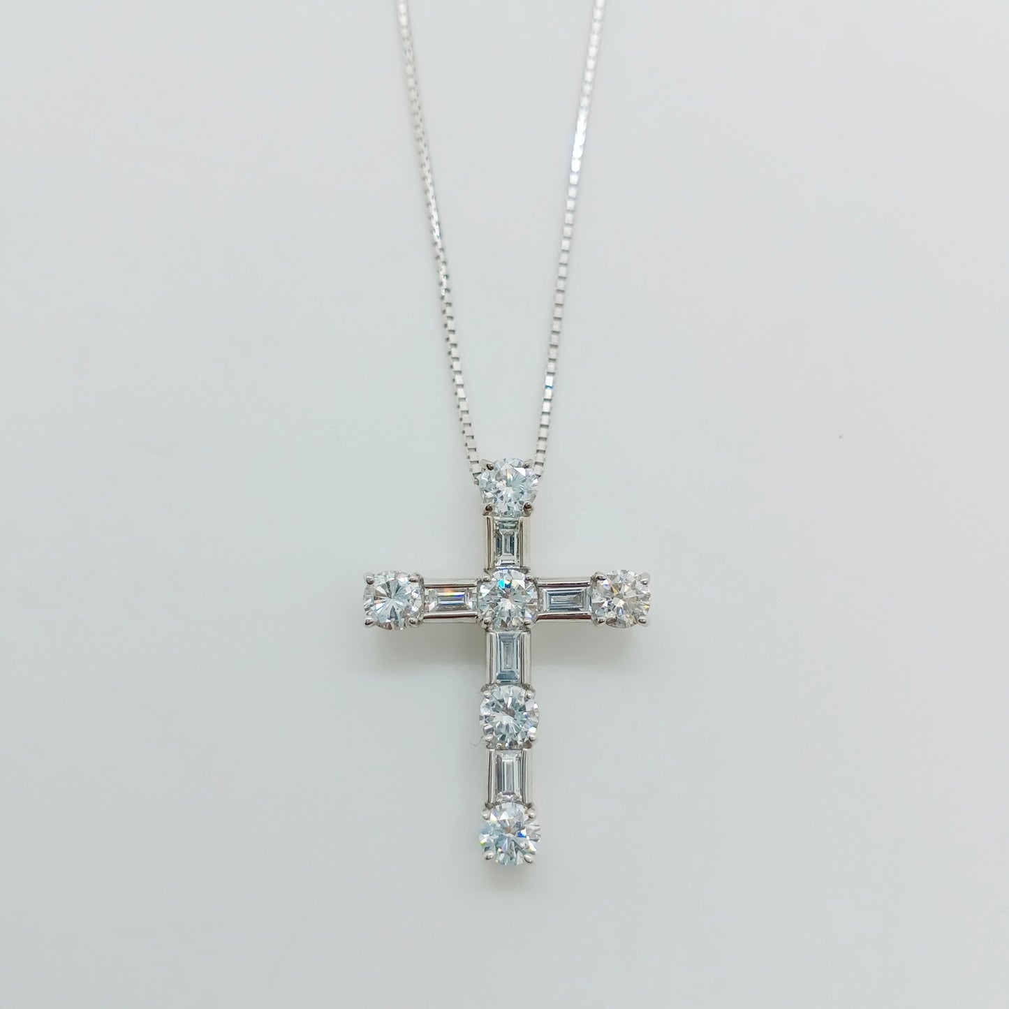 Diamond Cross Necklace 1.00 carat