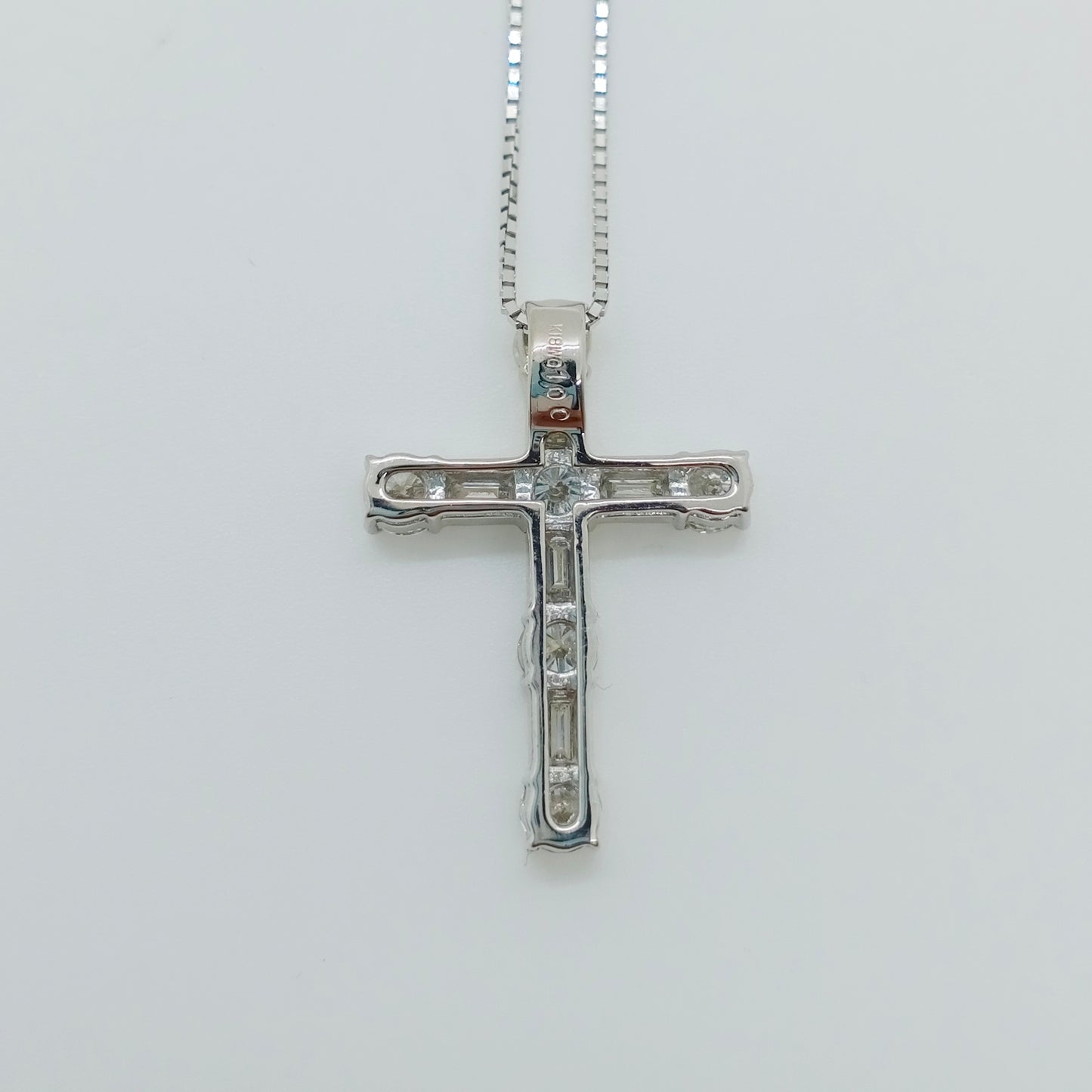 Diamond Cross Necklace 1.00 carat