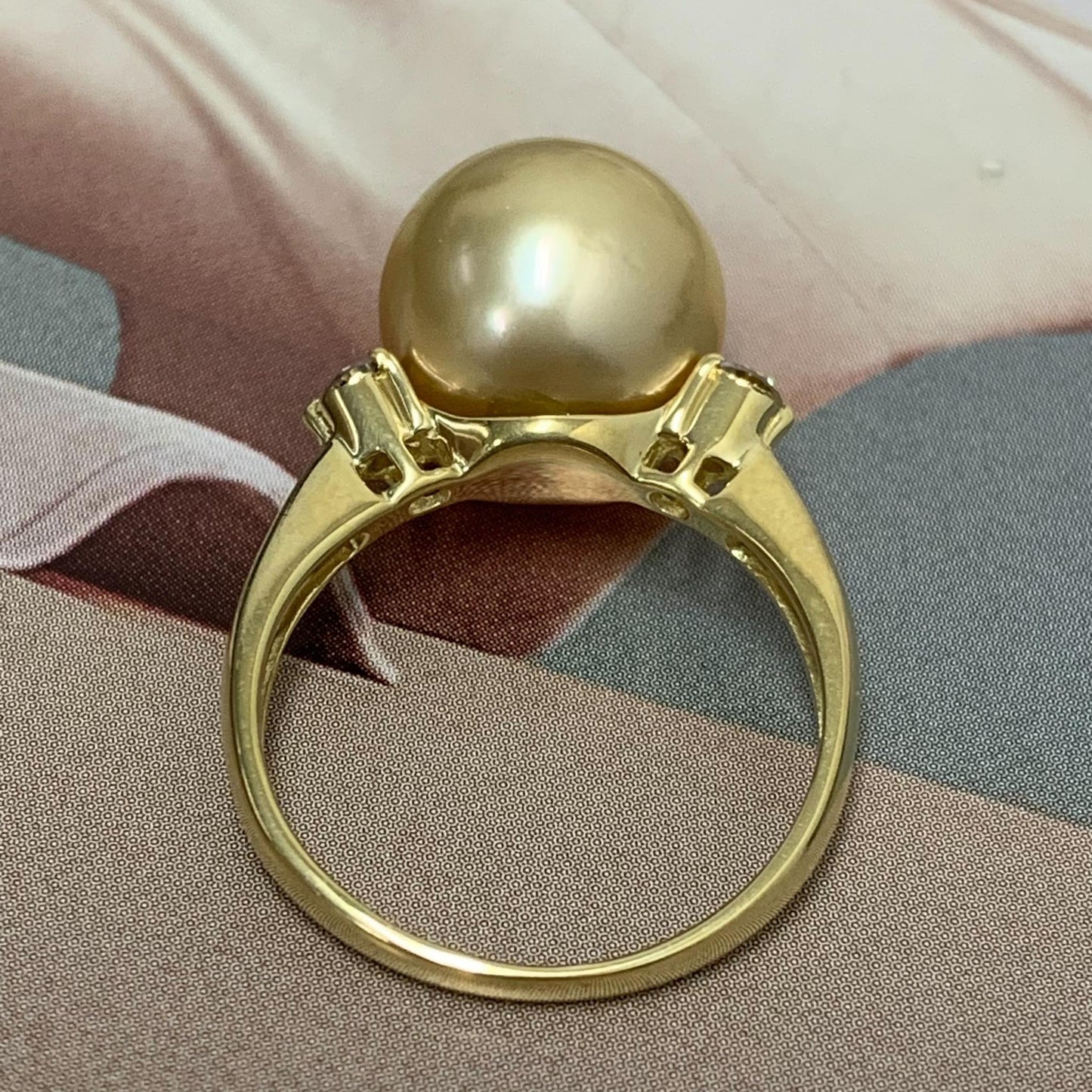 South Sea Pearl Diamond Ring Size 51