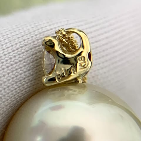 South Sea Pearl Diamond Necklace