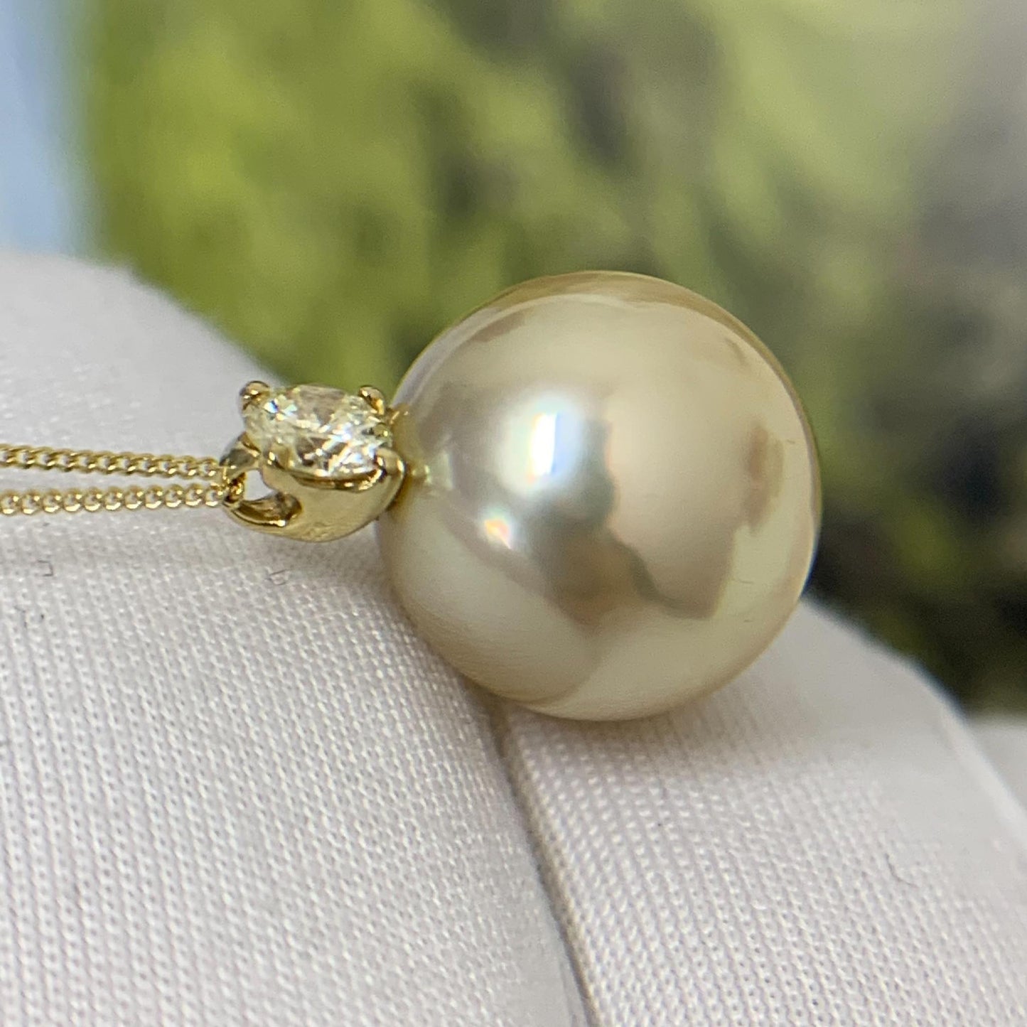 South Sea Pearl Diamond Necklace