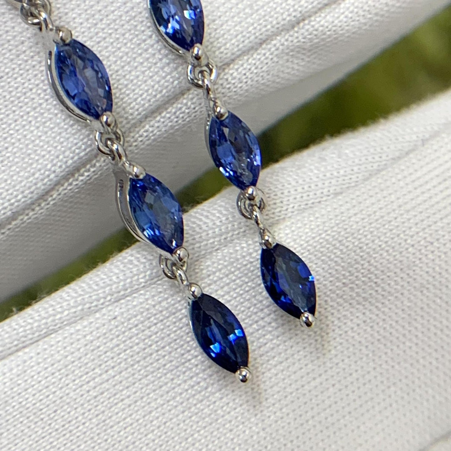 Tanzanite Earring