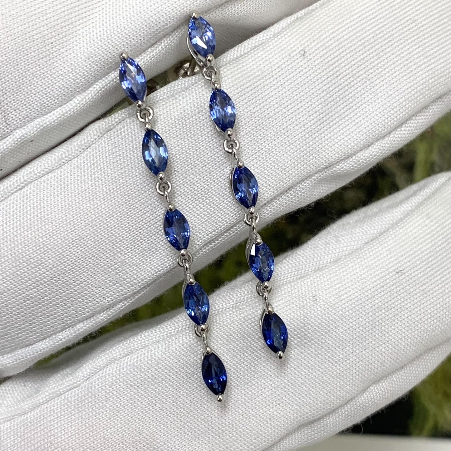 Tanzanite Earring