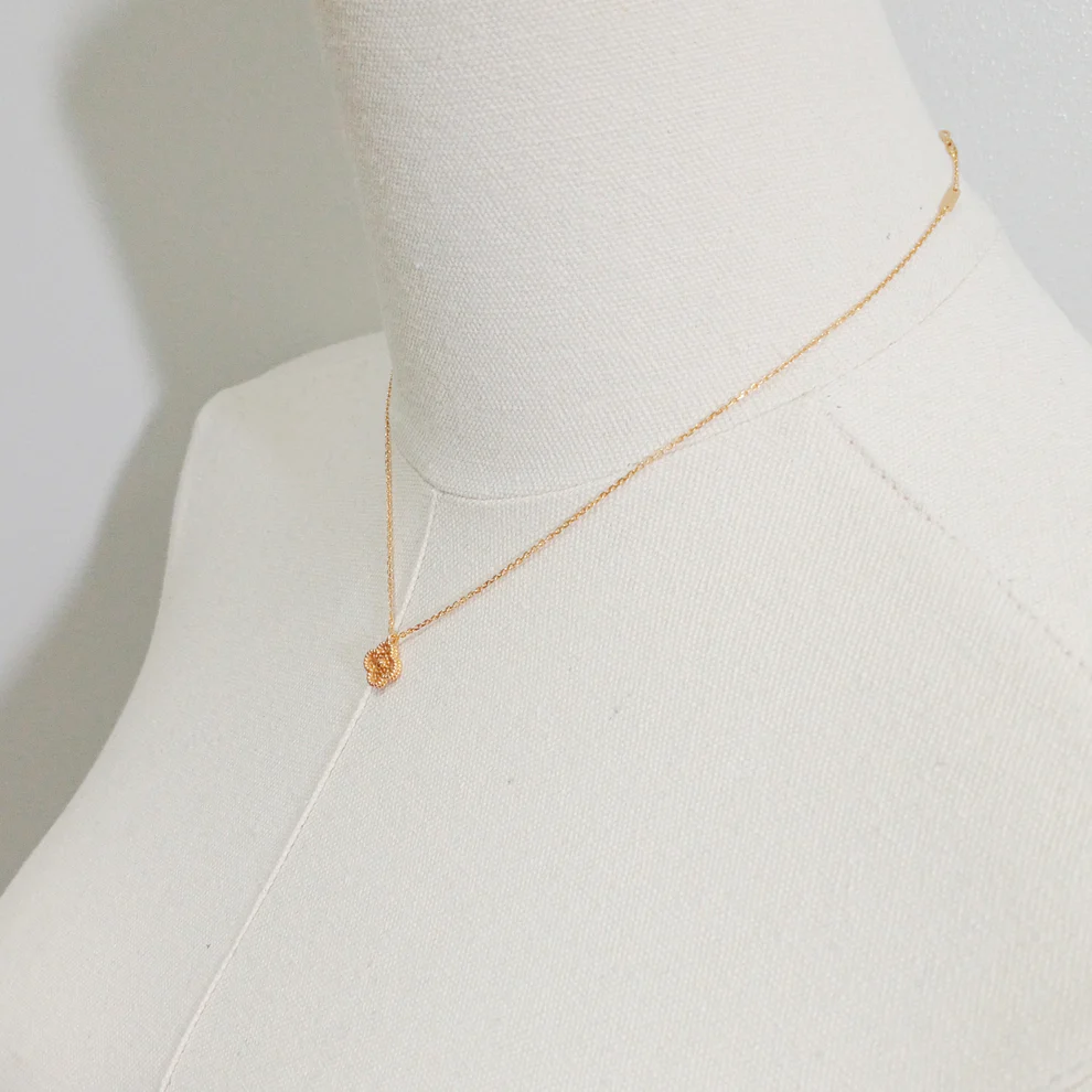 Van Cleef & Arpels Sweet Alhambra Necklace