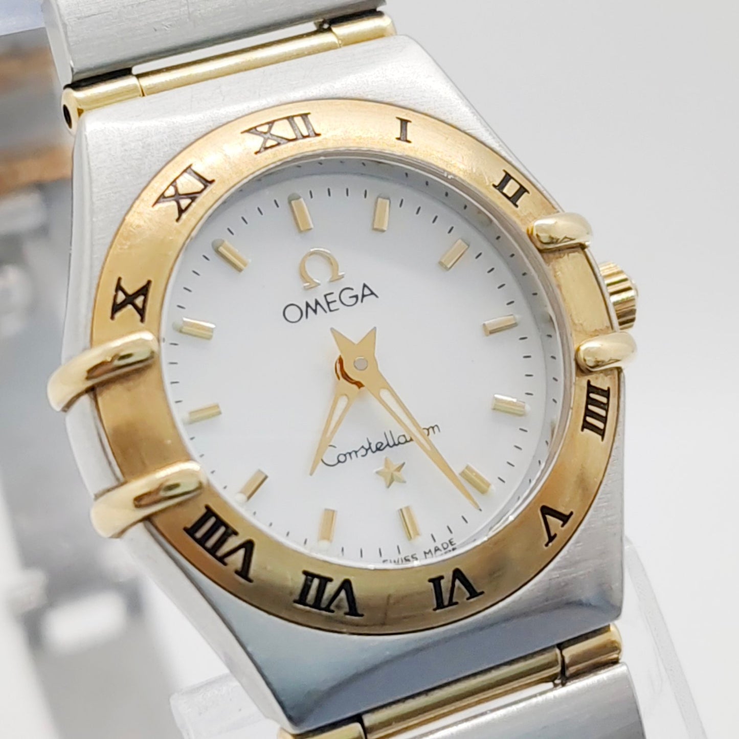 Omega Mini Constellation MOP