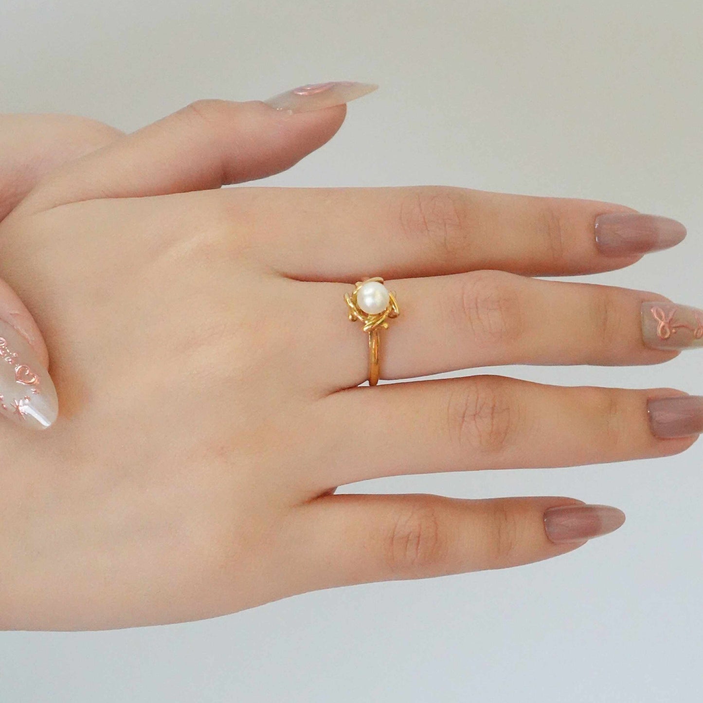 Tiffany & Co. Pearl Ring 5.4mm Pearl Size 50