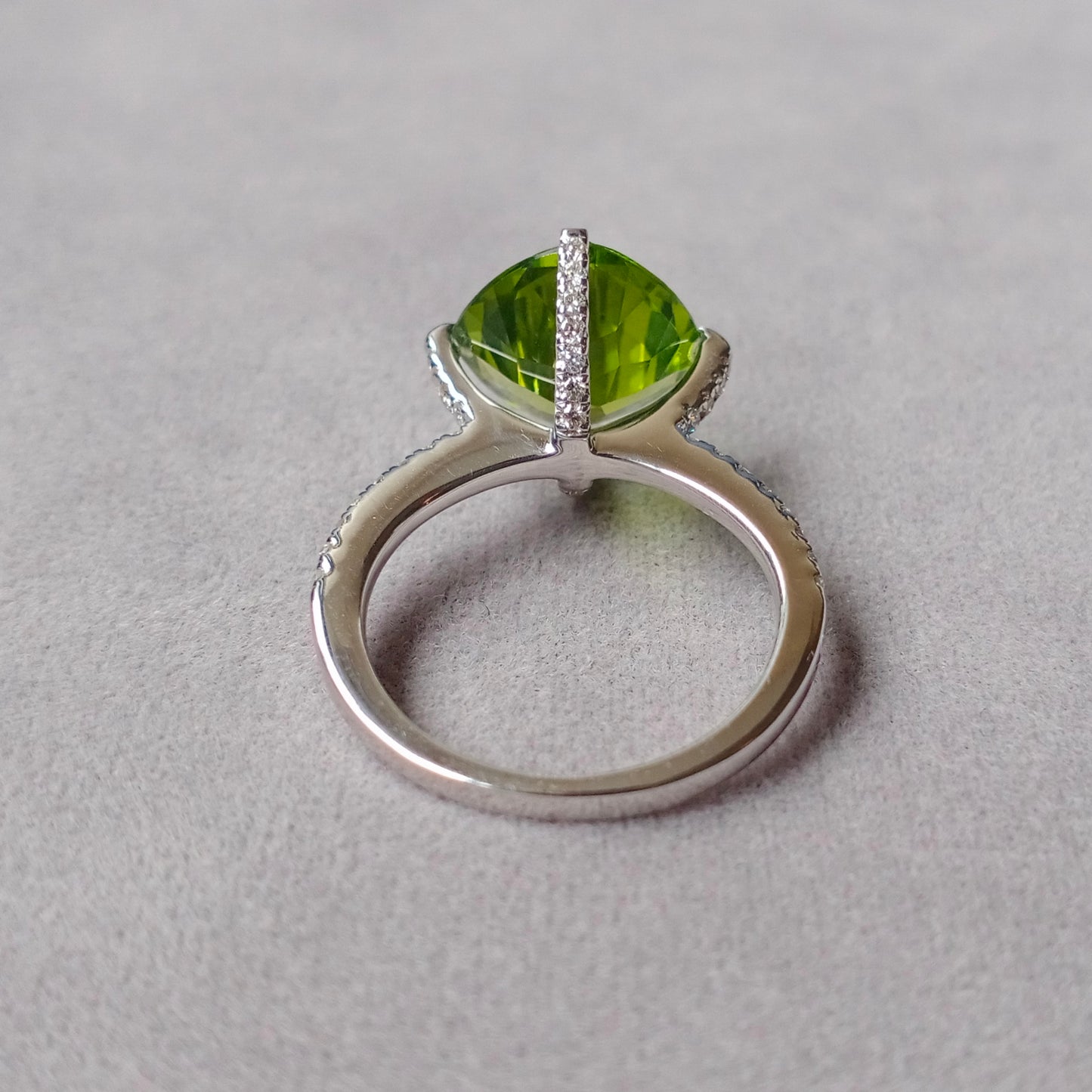 Peridot Diamond Ring 3.42carat