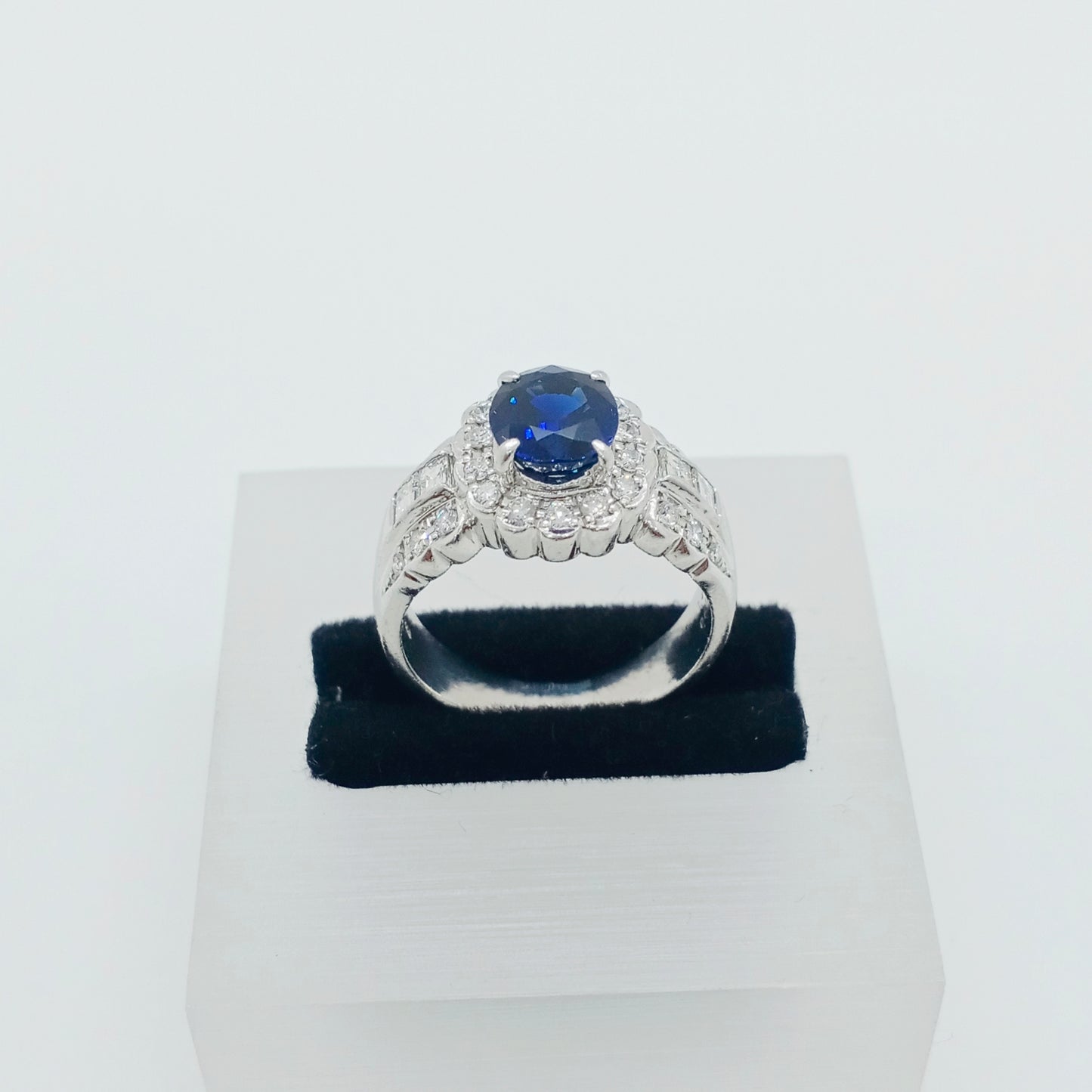 Sapphire Diamond Ring Size 53