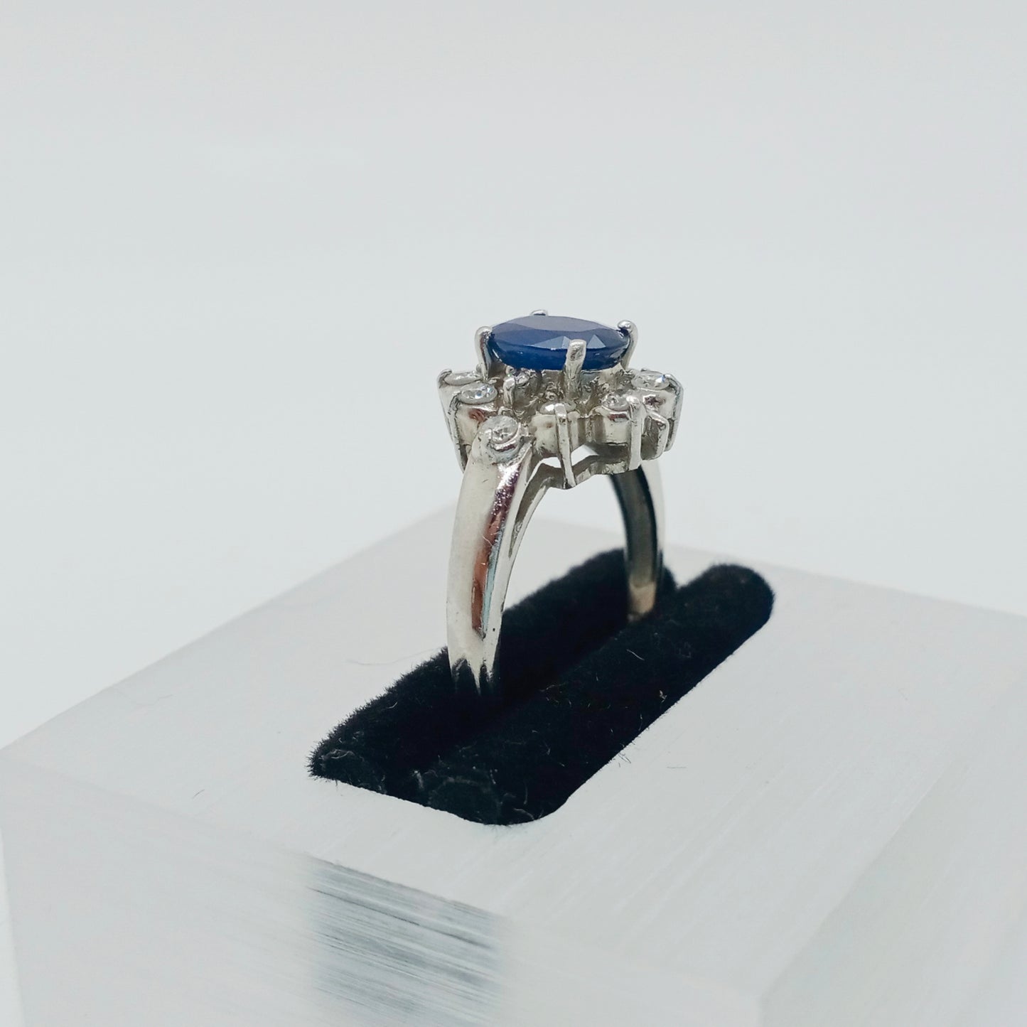 Sapphire Diamond Ring Size 53