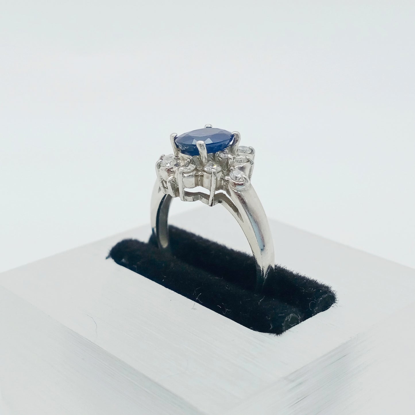 Sapphire Diamond Ring Size 53