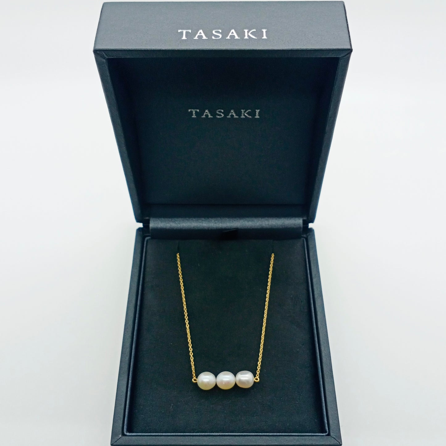 Tasaki Pearl Necklace 3P (6.00mm-6.1mm pearl)