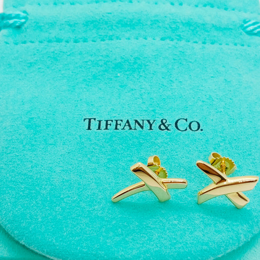 Tiffany & Co. Kiss Earring