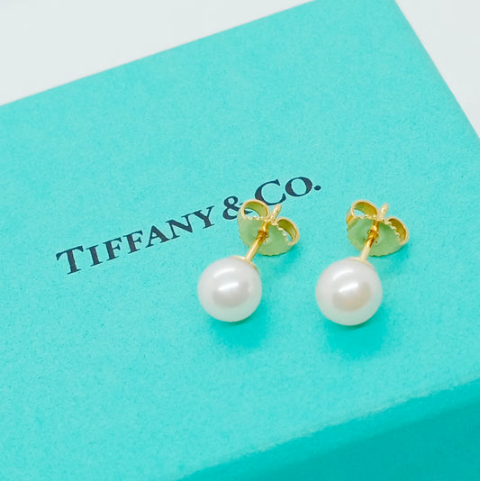 Tiffany & Co. Pearl Earring