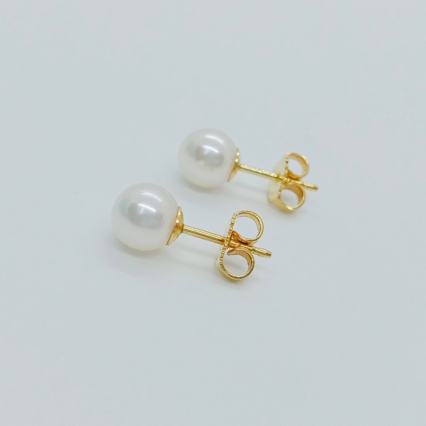 Tiffany & Co. Pearl Earring