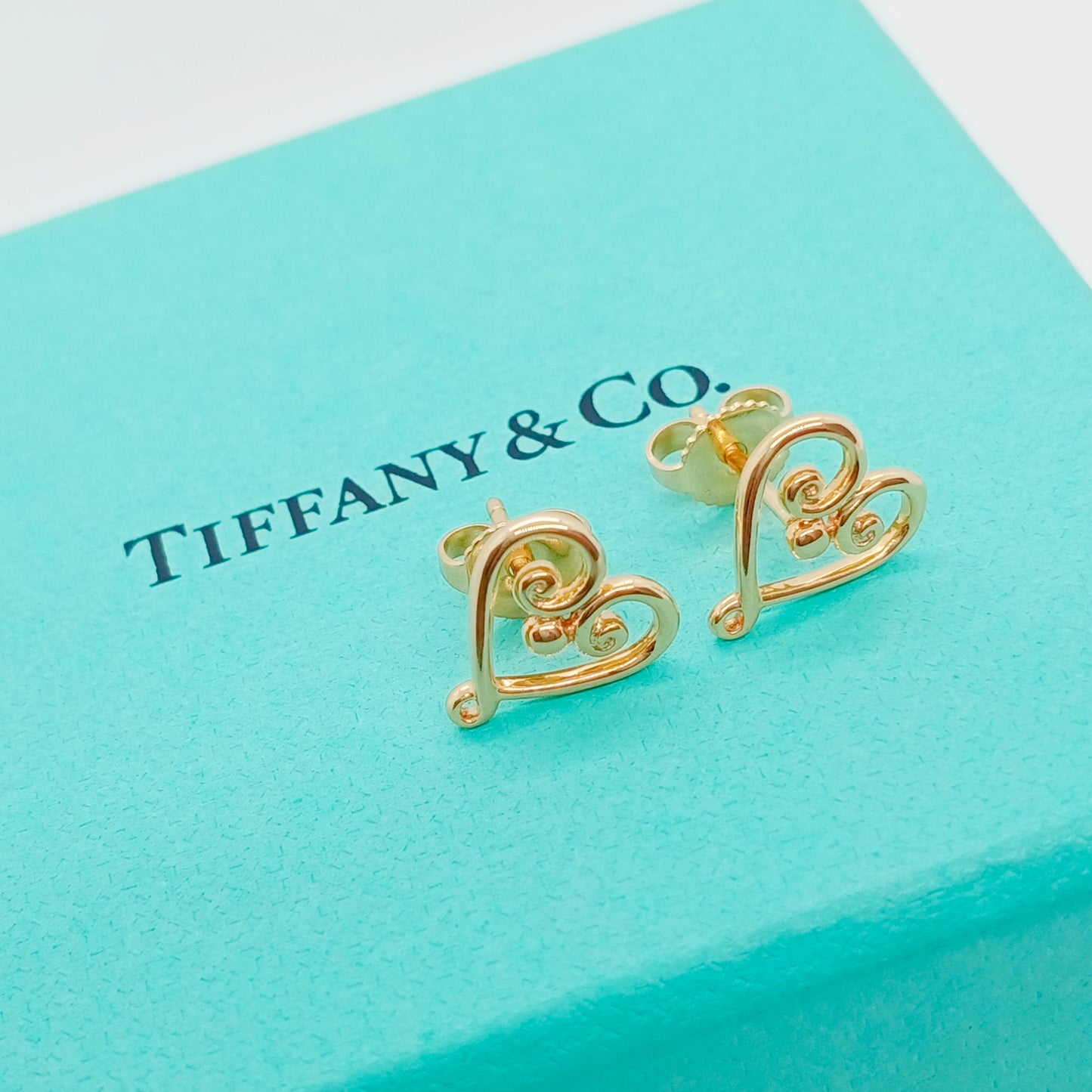 Tiffany & Co. Heart Earring