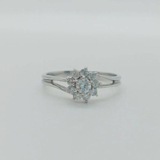 Diamond Flower Ring 10P 0.30ct