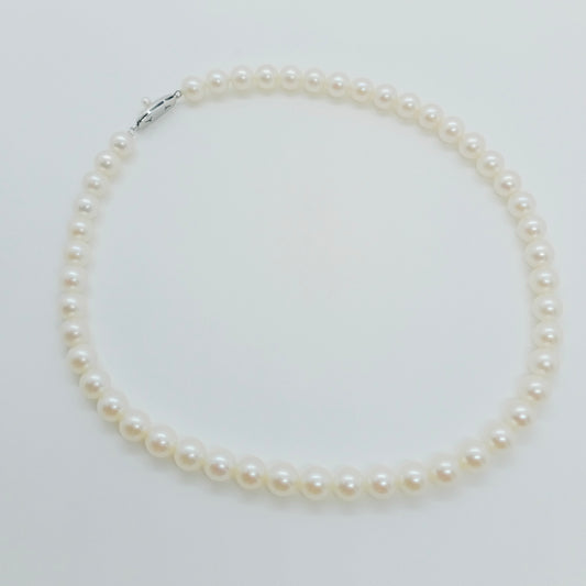 Tasaki Akoya Pearl Necklace 7.5mm-7.9mm