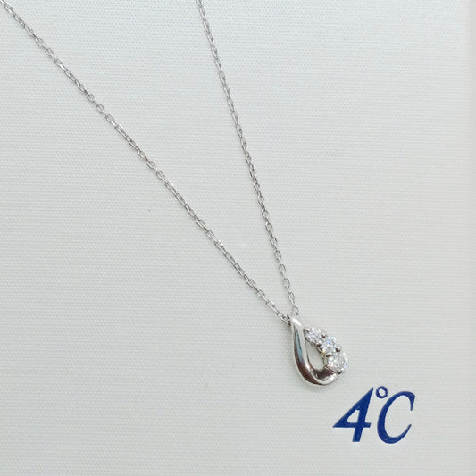 4°C Diamond Necklace