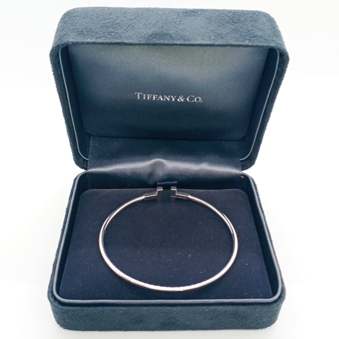 Tiffany & Co. T Wire Bangle