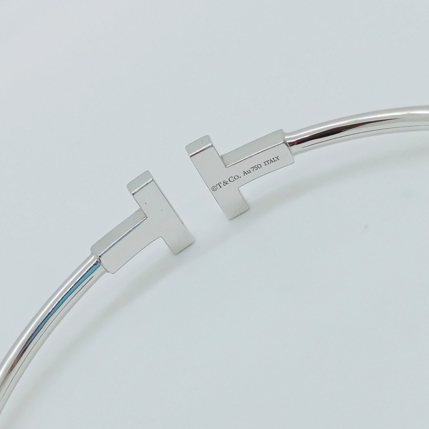 Tiffany & Co. T Wire Bangle