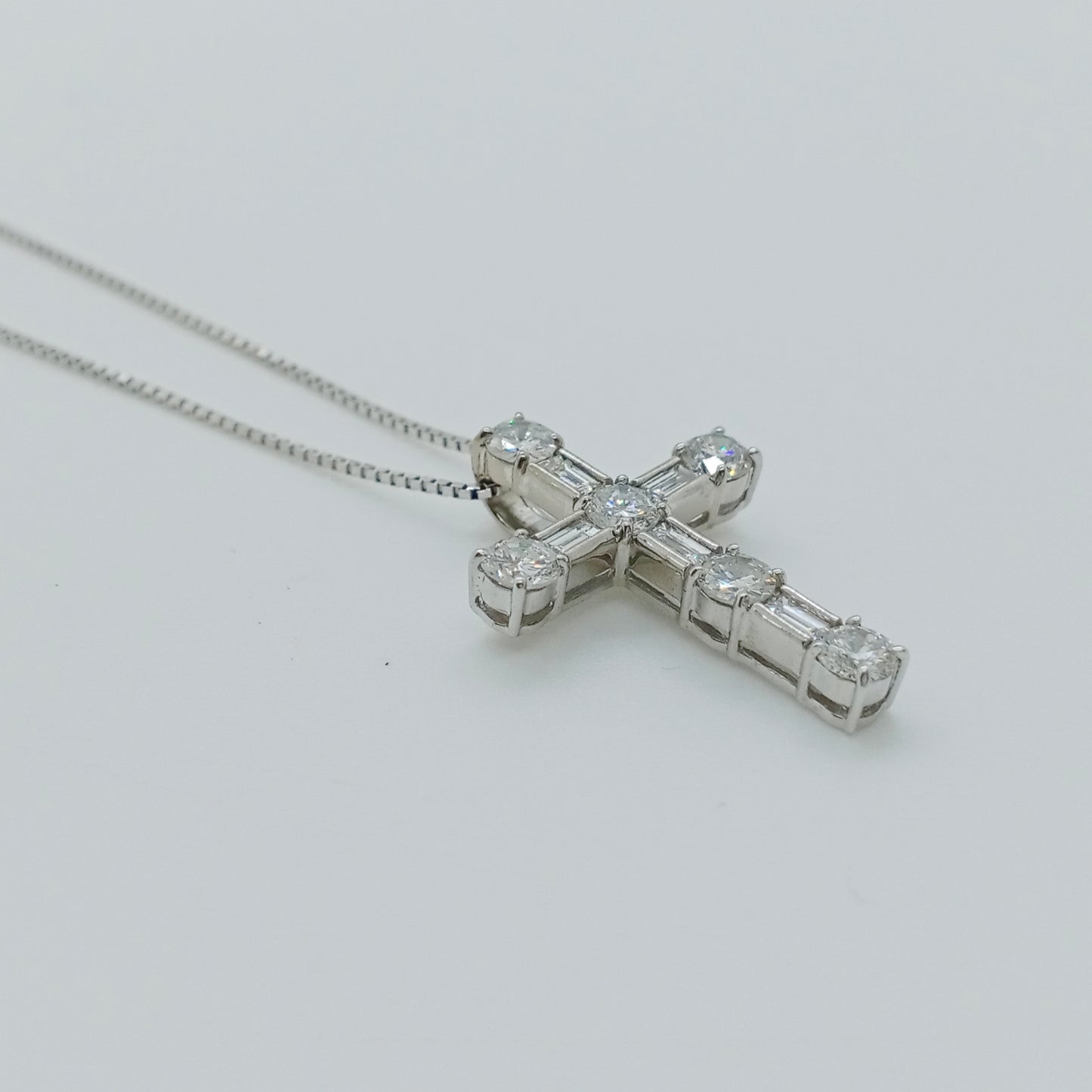 Diamond Cross Necklace 1.00 carat