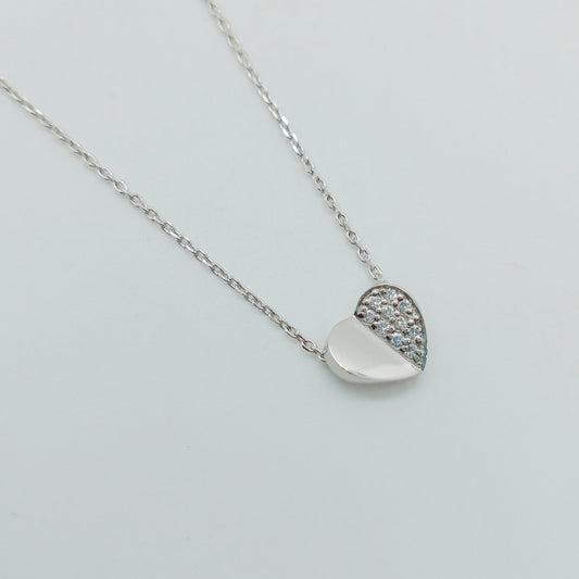 Vendome Aoyama Heart Diamond Necklace