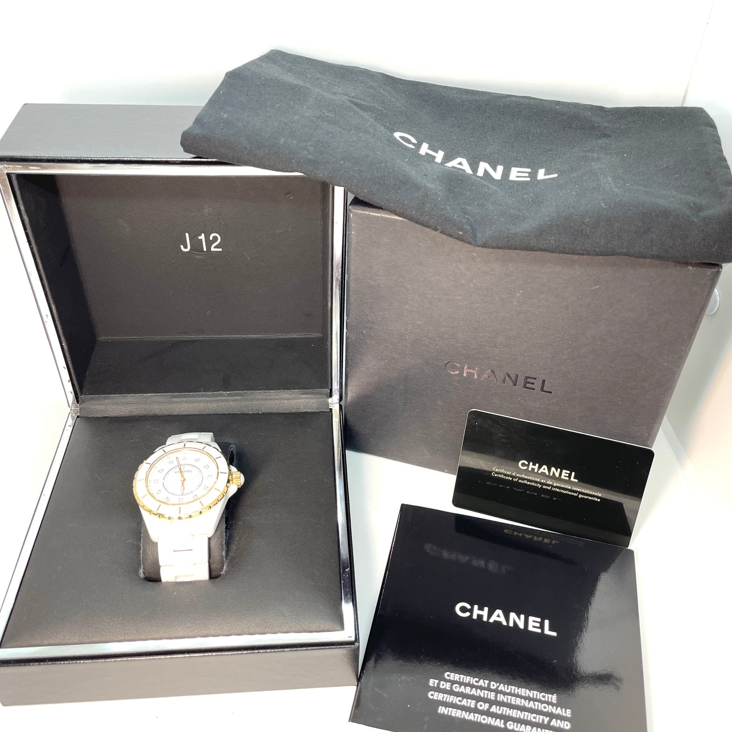 Chanel J12