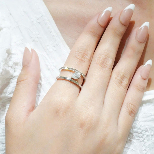 Pear Diamond Ring  53