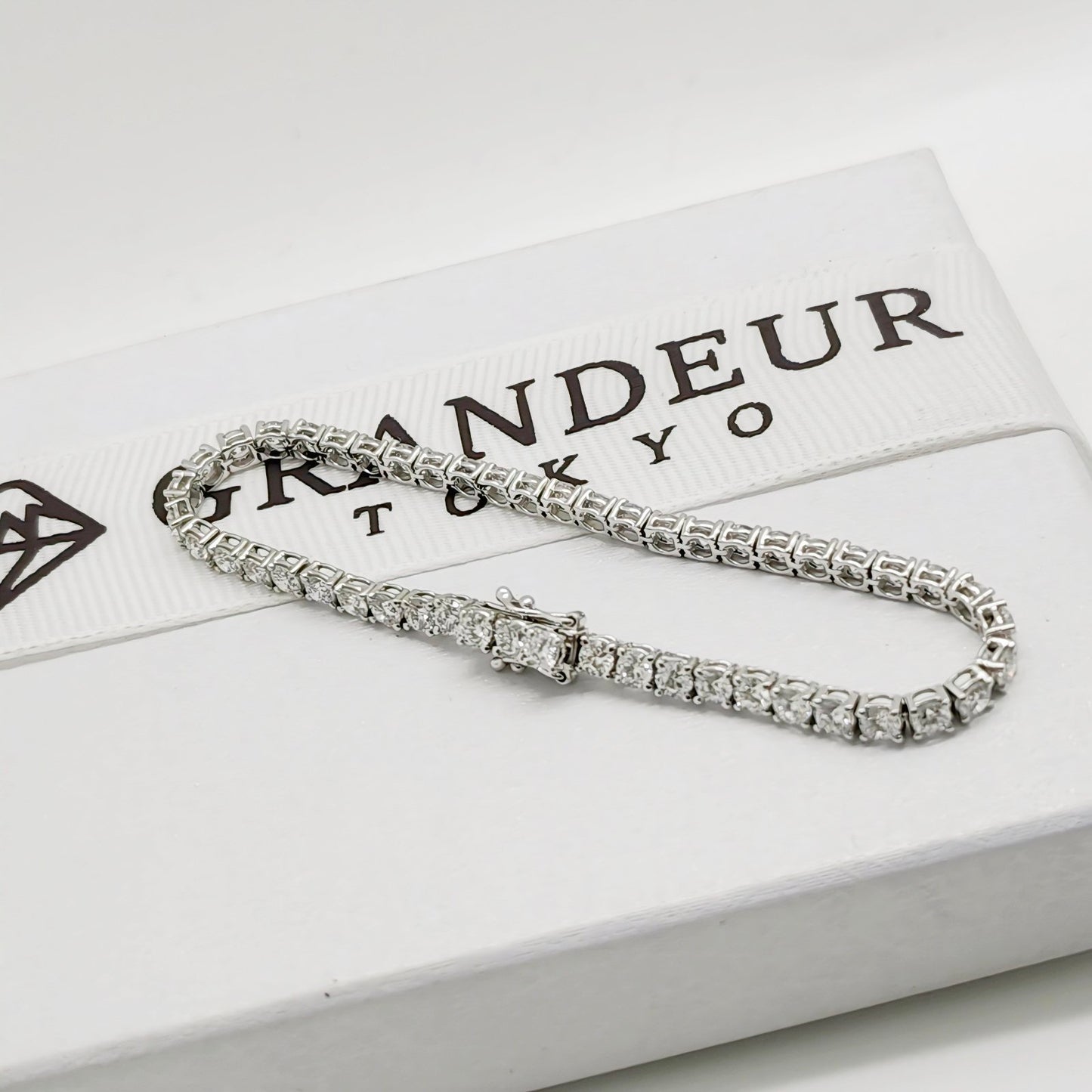 LAB 4 Prong Setting  Tennis Bracelet