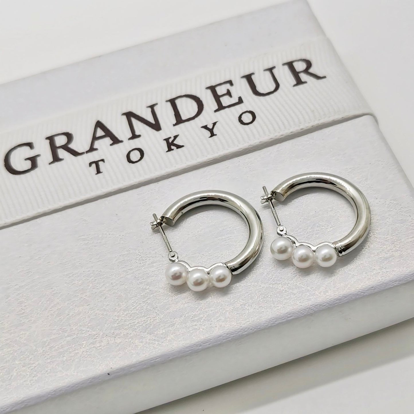 3P Akoya Hoop Earring