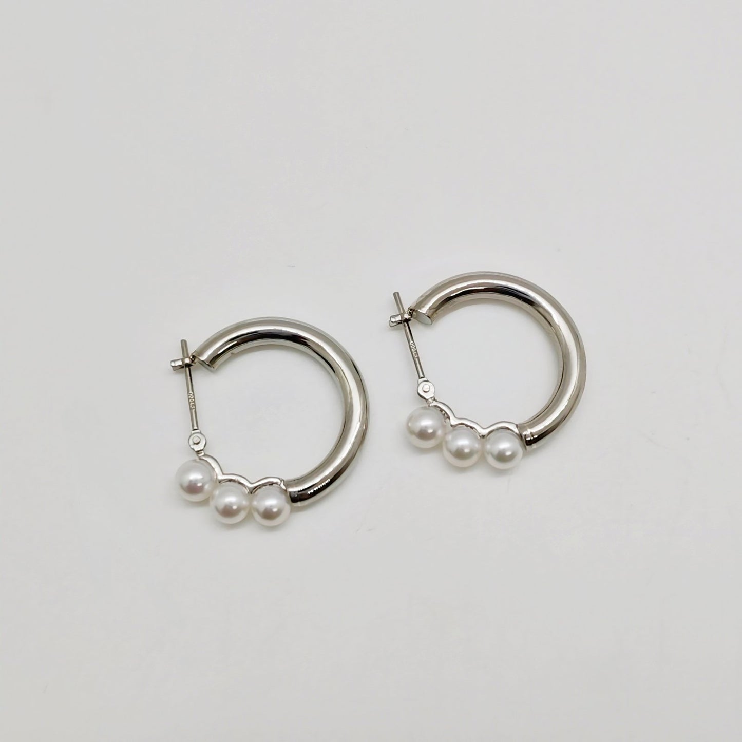 3P Akoya Hoop Earring