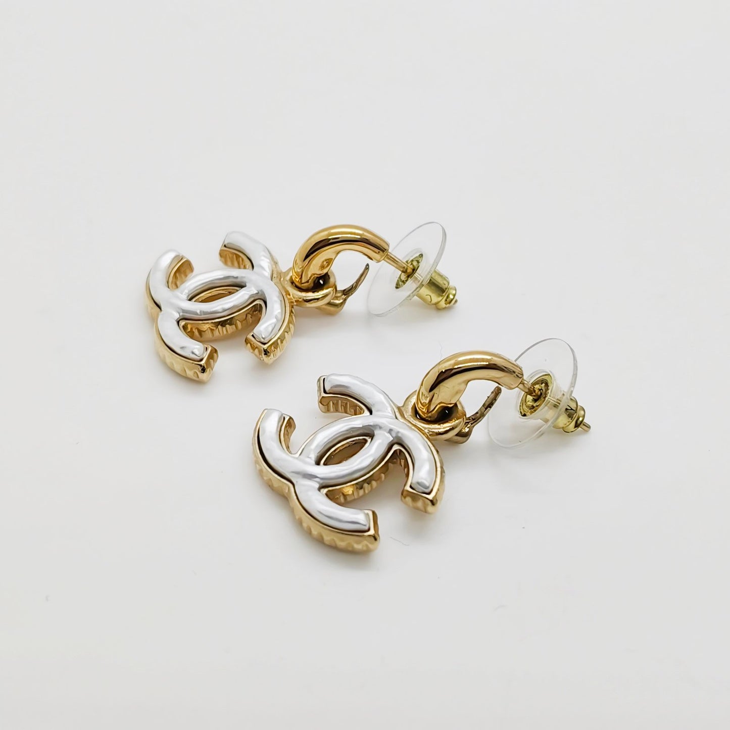 Chanel Gold Dangle Earrings
