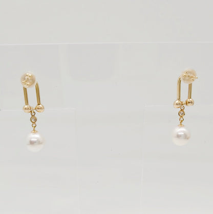 Hardware Link Akoya Pearl w/ Diamond  Earring