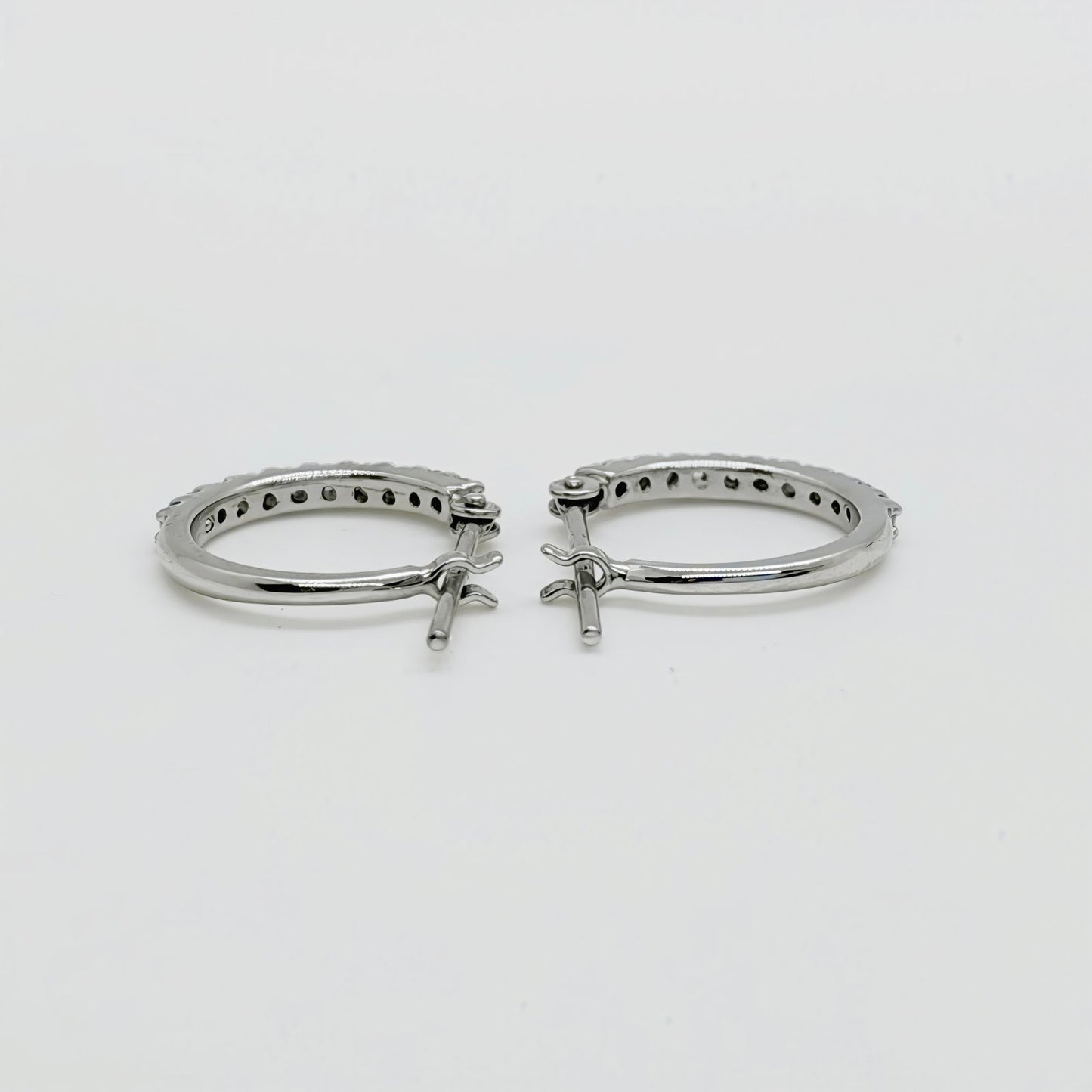 [ PRE-ORDER / MADE TO ORDER ] Hoop Earring