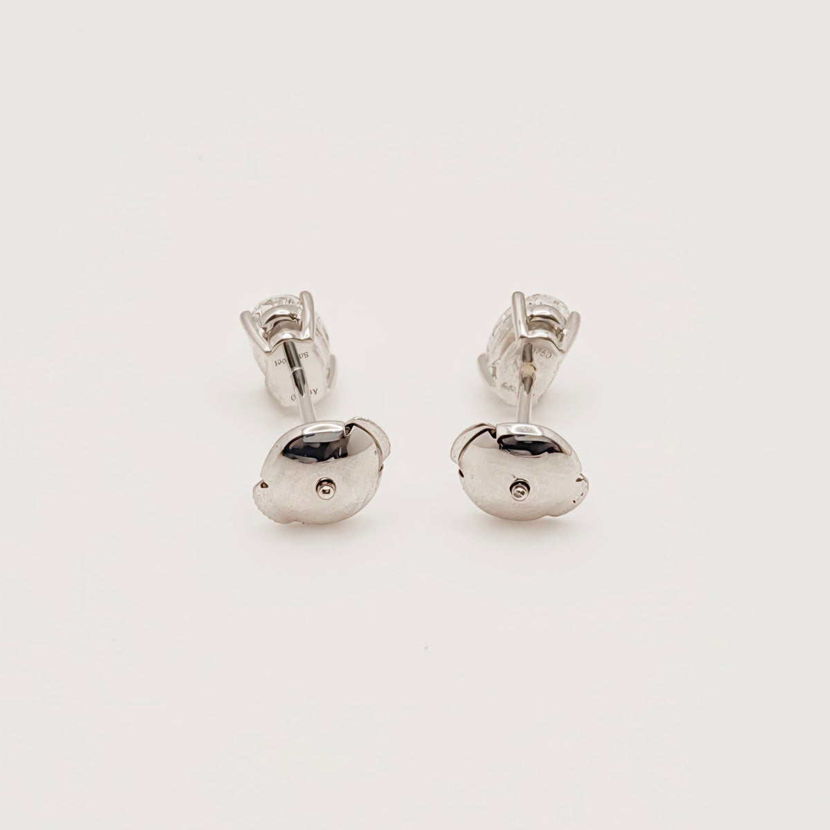 Oval Earring [0.50ct + 0.50ct]